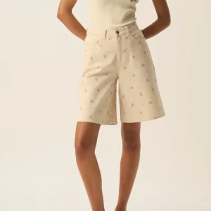 Bermuda Loufifi Alizee