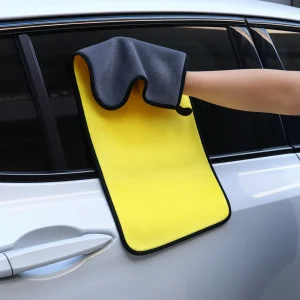 Chiffon microfibre ultra-absorbant pour voiture